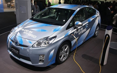 Toyota, samochody elektryczne