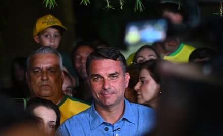 Flavio Bolsonaro wypadł w I turze wyborów prezydenckich w Brazylii o wiele lepiej, niż przewidywały 