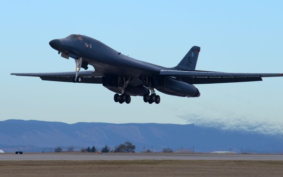 Bombowiec strategiczny B-1B Lancer. Fot./USAF/Senior Airman Denise Jenson.