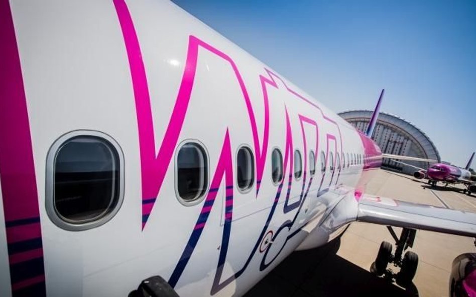 Koniec z bezpłatnym bagażem w Wizz Air?