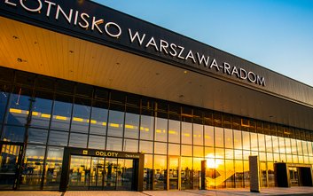 Lotnisko Warszawa-Radom w 2024 r. obsłużyło ponad 112 tys. pasażerów