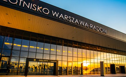 Na lotnisko w Radomiu wchodzi nowy przewoźnik. Będzie latał na Cypr