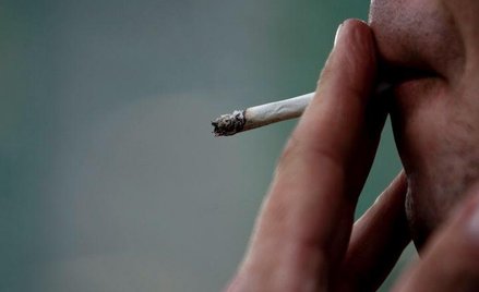 Papieros za kółkiem bez mandatu