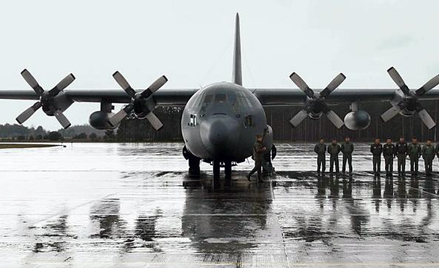 Siły Powietrzne mają wciąż tylko jeden hercules C-130, który stacjonuje na lotnisku w Powidzu (na zd
