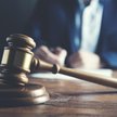 SN: ważność wyroku pierwszej instancji wydanego przez asesora budzi wątpliwości