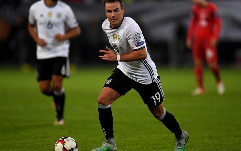 Mueller jak Lewandowski, szlagier w Amsterdamie