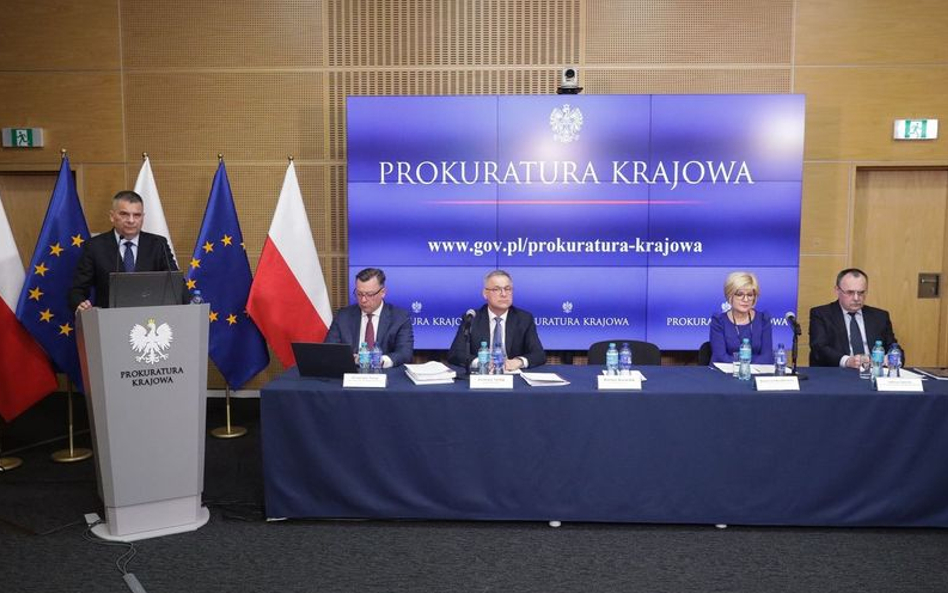 Kilka tygodni temu Prokuratura Krajowa opublikowała drugą cześć raportu, w którym analizowano śledzt