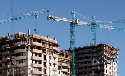 Zmiana stawki podatku VAT dała klientom możliwość odstąpienia od kupna mieszkania i odzyskania całoś