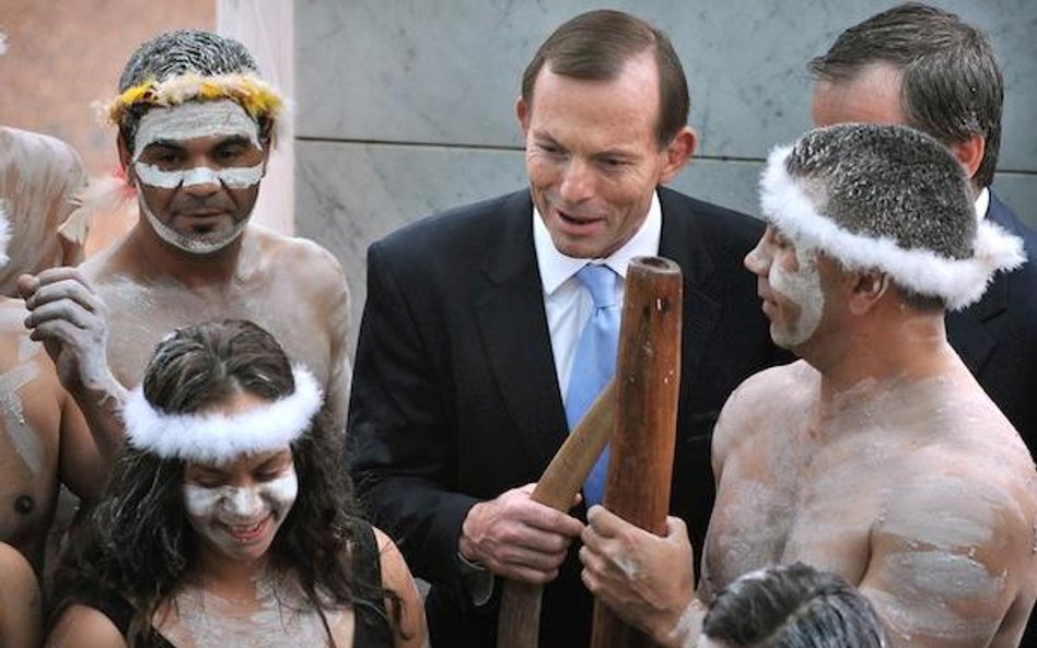 Premier Tony Abbott i dr Goebbels