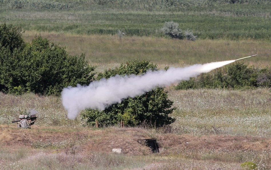 Chiny mają dozbrajać Iran mimo rozejmu. Trump grozi Pekinowi