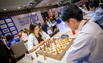 Rywalizacje w Bydgoszczy toczy dwanaście ekip