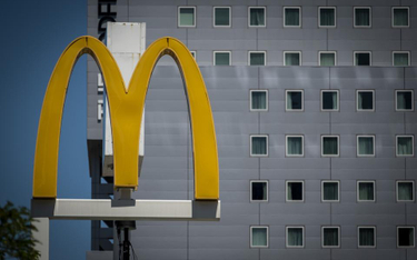 McDonald's pozbywa się współpracownika: Nie tolerujemy rasizmu