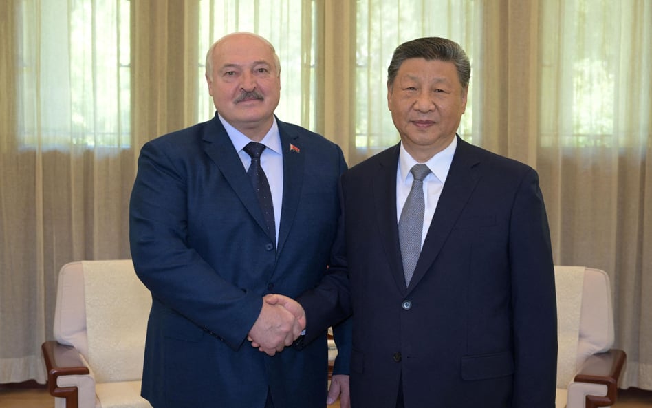 Aleksander Łukaszenko i Xi Jinping