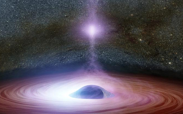 Uformowany wokół czarnej dziury dysk akrecyjny emituje promieniowanie rentgenowskie