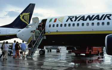 Irlandzki przewoźnik niskokosztowy Ryanair rozpoczyna oferowania połączeń czarterowych