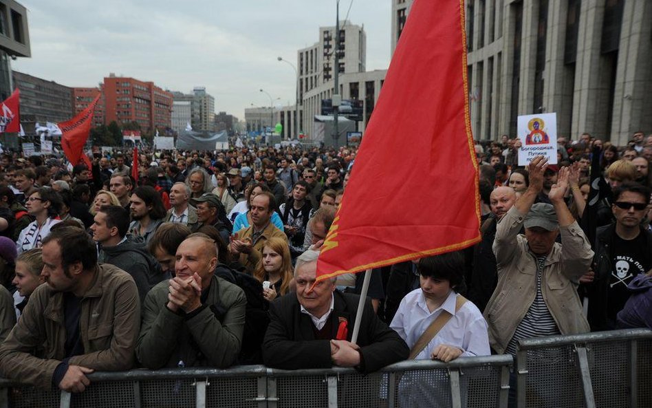 Opozycja demonstracja, przeciwko władzy Władimira Putina na ulicach Moskwy.