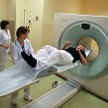 W kraju jest już kilka nowoczesnych aparatów do diagnostyki PET. Na zdjęciu: pierwszy zabieg z jego 