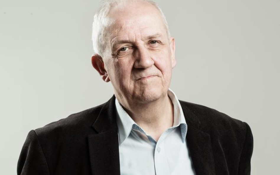 Gierek przelicytował Moczara