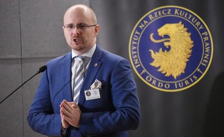 Nowa konwencja mówi o nie uznawaniu skutków prawnych związków jednopłciowych, poligamicznych i kazir