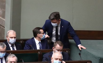 Afera e-mailowa: "Powinniście z Kurskim i Olechowskim się skontaktować"