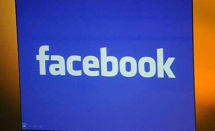 Facebook: analitycy przerwali milczenie
