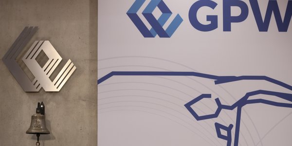 To już nie przelewki. Kowalski szturmuje giełdę