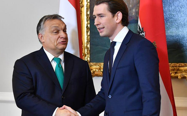 Premier Viktor Orbán w czasie wtorkowego spotkania z kanclerzem Sebastianem Kurzem