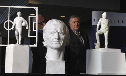 Wybrane projekty finałowe. W środku mistrz olimpijski Leszek Ćmikiewicz