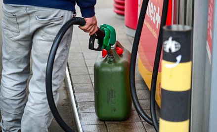 W Wielkanoc można zapłacić za paliwo mniej niż 6 złotych za litr