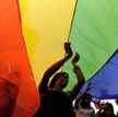 Gej pokonał lesbijkę w walce o dzieci