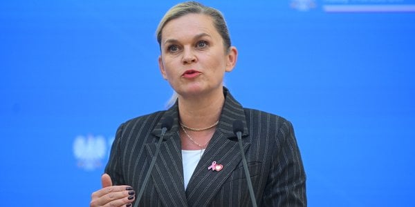 Joanna Ćwiek-Świdecka: Basiowe zamiast czarnkowych – nauczyciele rozczarowani decyzją MEN