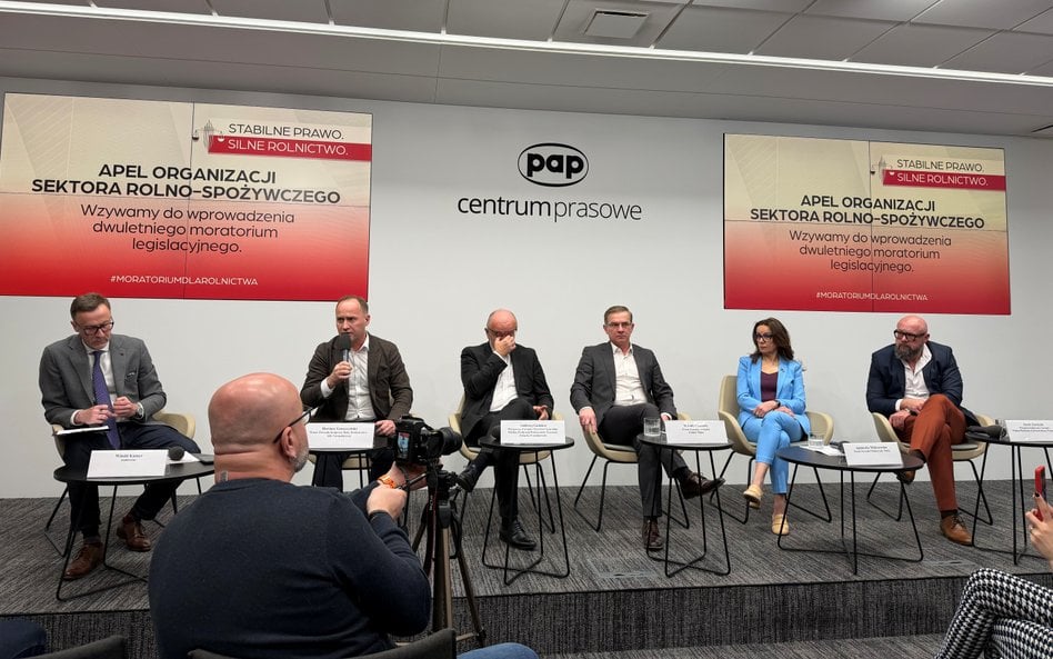37 organizacji rolniczych żąda moratorium legislacyjnego