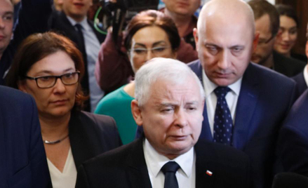 Bartkiewicz: PiS dzieli, więc będzie rządził?