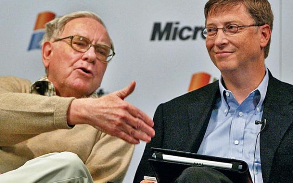 W wyniku kryzysu finansowego Warren Buffett (na zdjęciu z lewej) stracił aż 10 mld dol., Bill Gates 