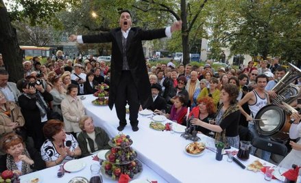 Festiwal Warszawa Singera co rok przyciąga tłumy na plac Grzybowski