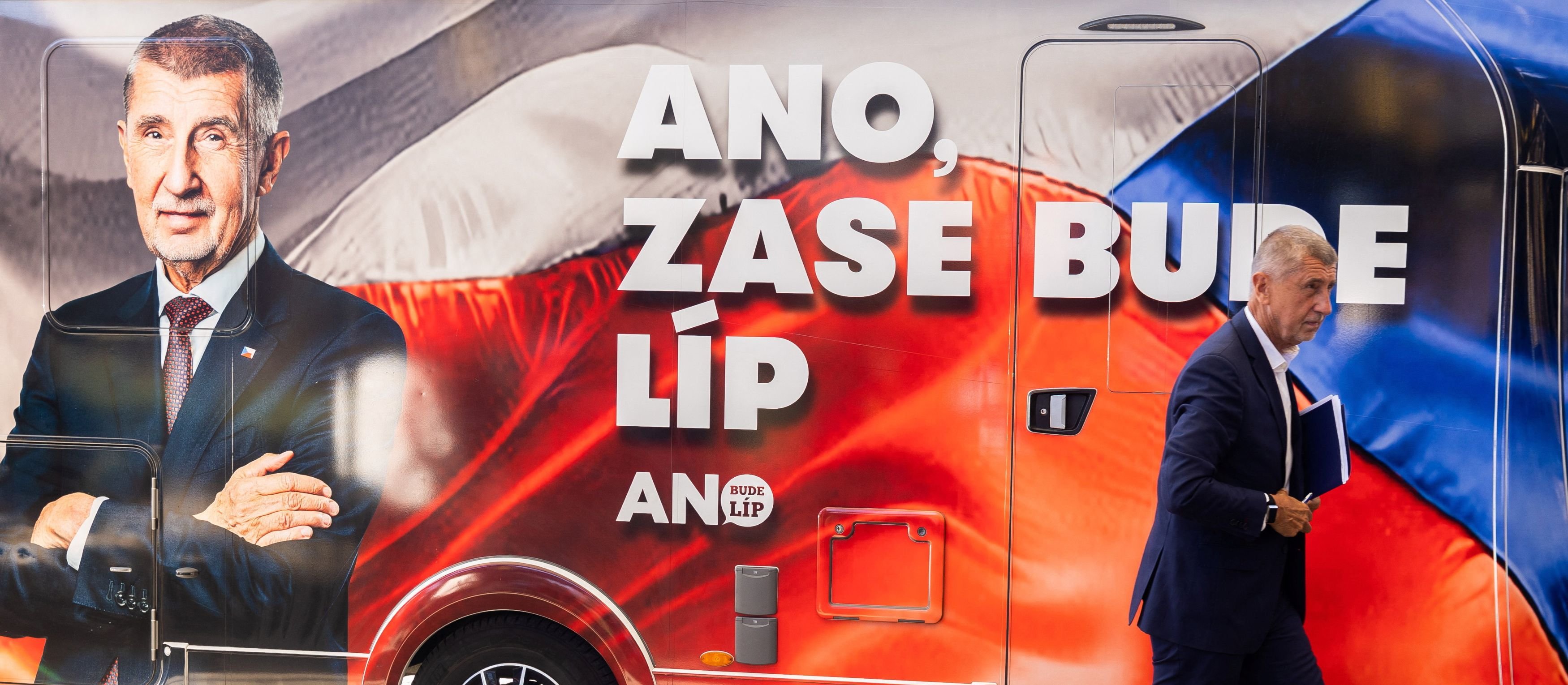 Miliarder populista Andrej Babiš bliski powrotu do władzy. O co chodzi w czeskich wyborach?