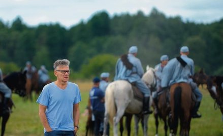 Maciej Pawlicki jest producentem dobrze zapowiadających się „Legionów” (zdjęcie z planu). Ale na kon