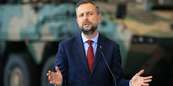 24-letnia Polka walczy o życie w Chinach. Wojsko wysyła specjalny samolot