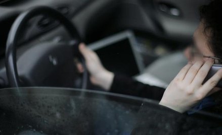 Służbowy samochód i telefon nie są przychodem