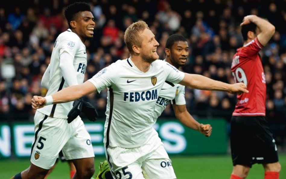 Monaco, gdzie filarem obrony jest Kamil Glik, strzela najwięcej bramek w Europie.