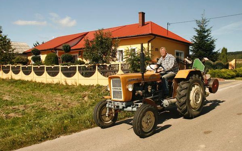 Gminy niechętne izbom rolniczym