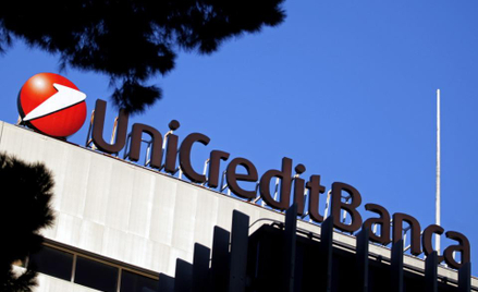 UniCredit sprzedaje bank w Kazachstanie