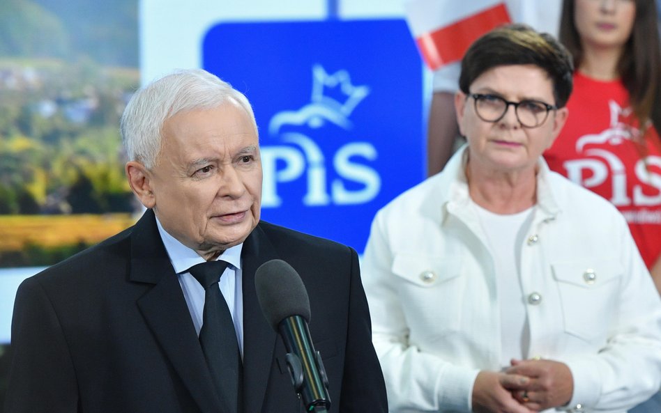 Prezes PiS Jarosław Kaczyński i była premier Beata Szydło