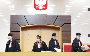 Trybunał Konstytucyjny powiększył się dwóch sędziów