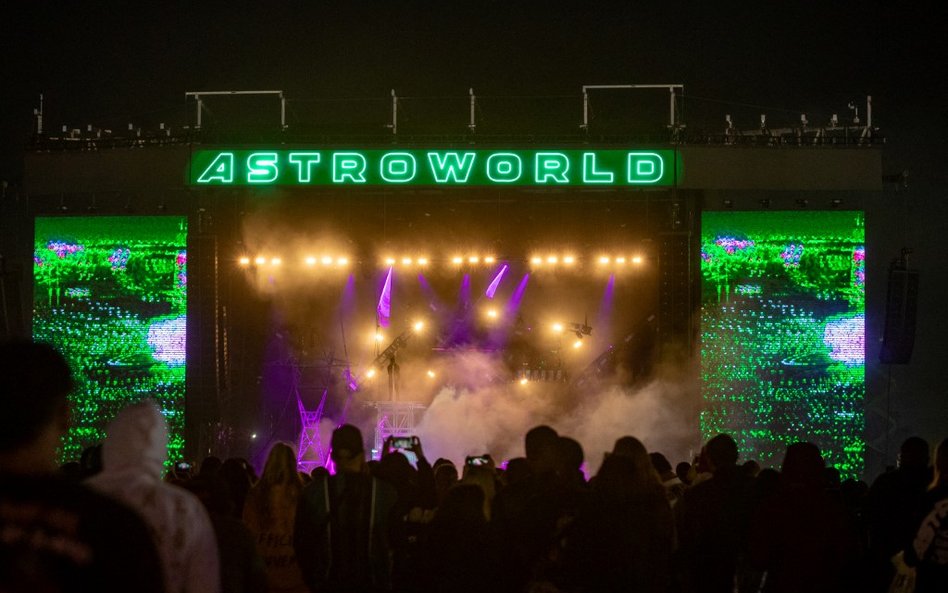 Ośmioro zabitych na Astroworld Fest Travisa Scotta