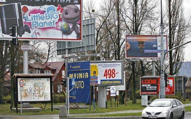 Warszawa zajmie się reklamami w mieście
