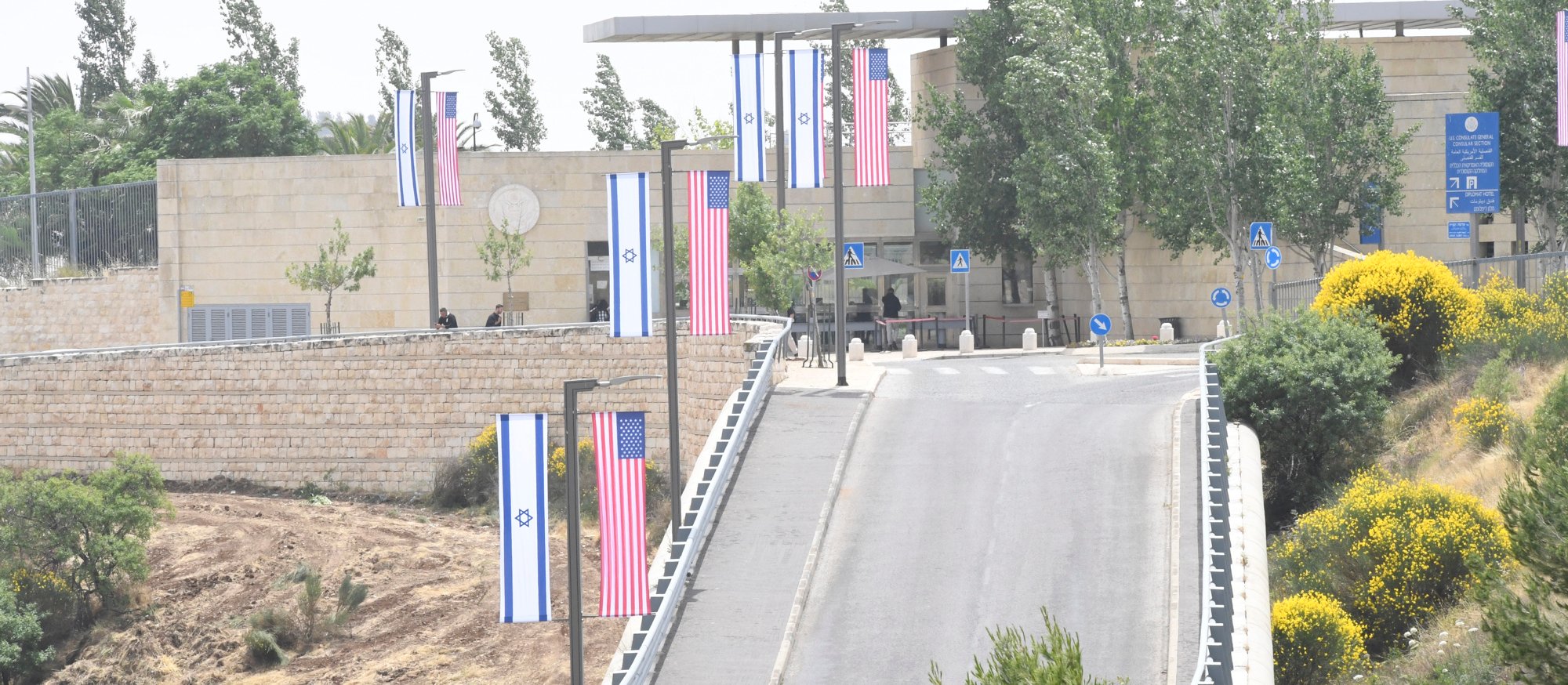 Podjęto decyzję ws. pracowników ambasady USA w Izraelu. Chodzi o zagrożenie konfliktu z Iranem