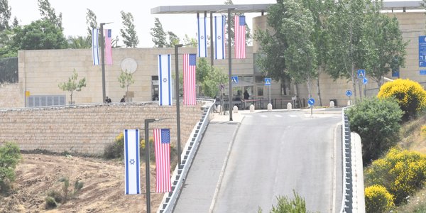 Podjęto decyzję ws. pracowników ambasady USA w Izraelu. Chodzi o zagrożenie konfliktu z Iranem