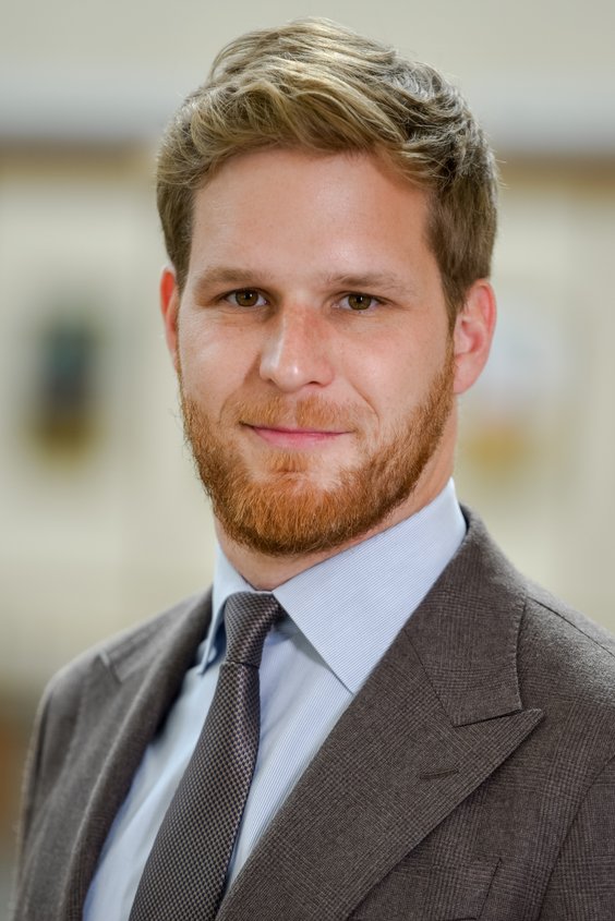 dr Kamil Flig Katedra Ekonomiki i Finansów Samorządu Terytorialnego oraz Centrum Przedsiębiorczości 