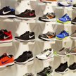 Raper sprzedaje „szatańskie" buty z prawdziwą ludzką krwią